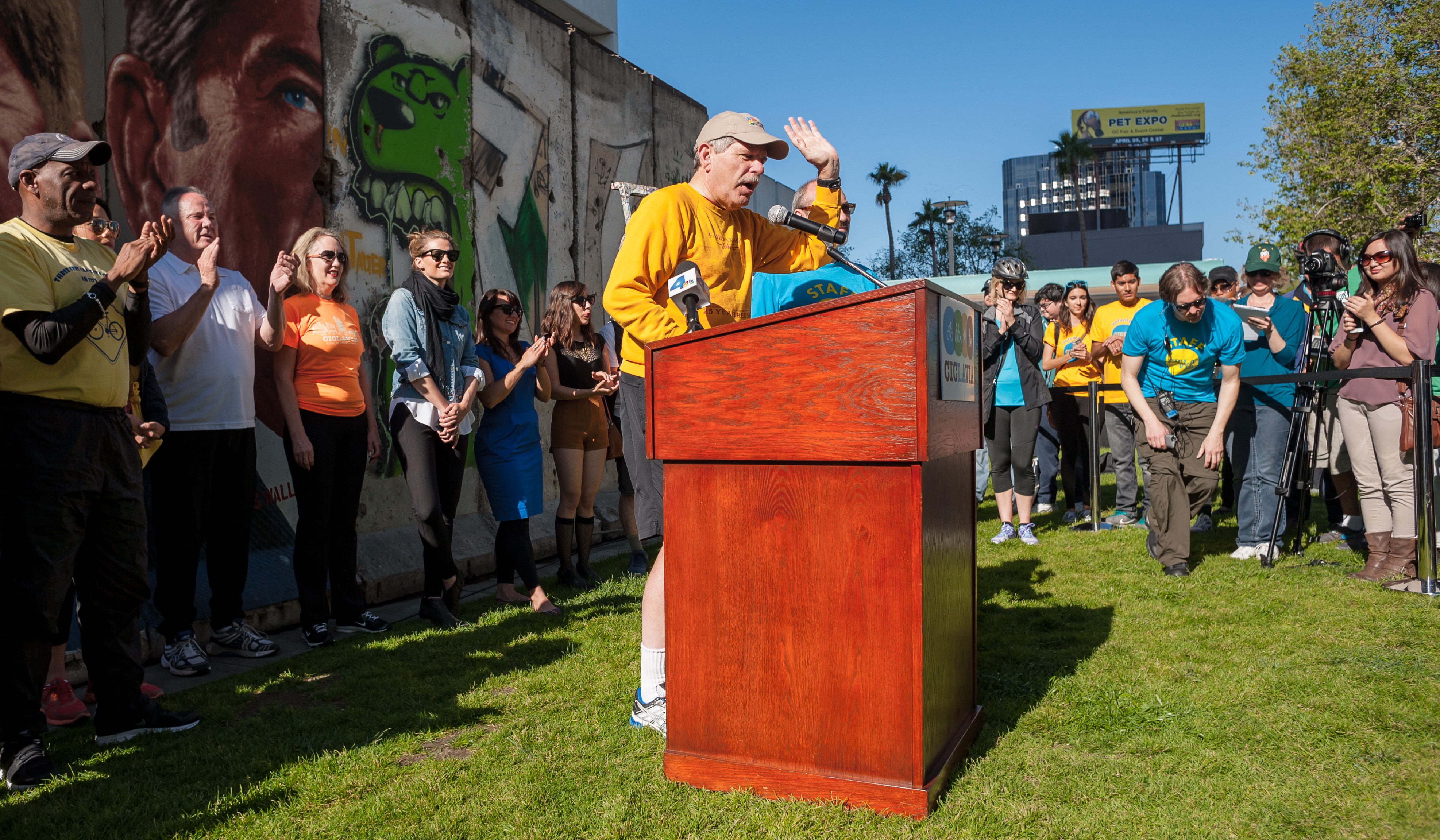 UCLA Researchers Speak At Open Streets Summit And Conduct CicLAvia Evaluation